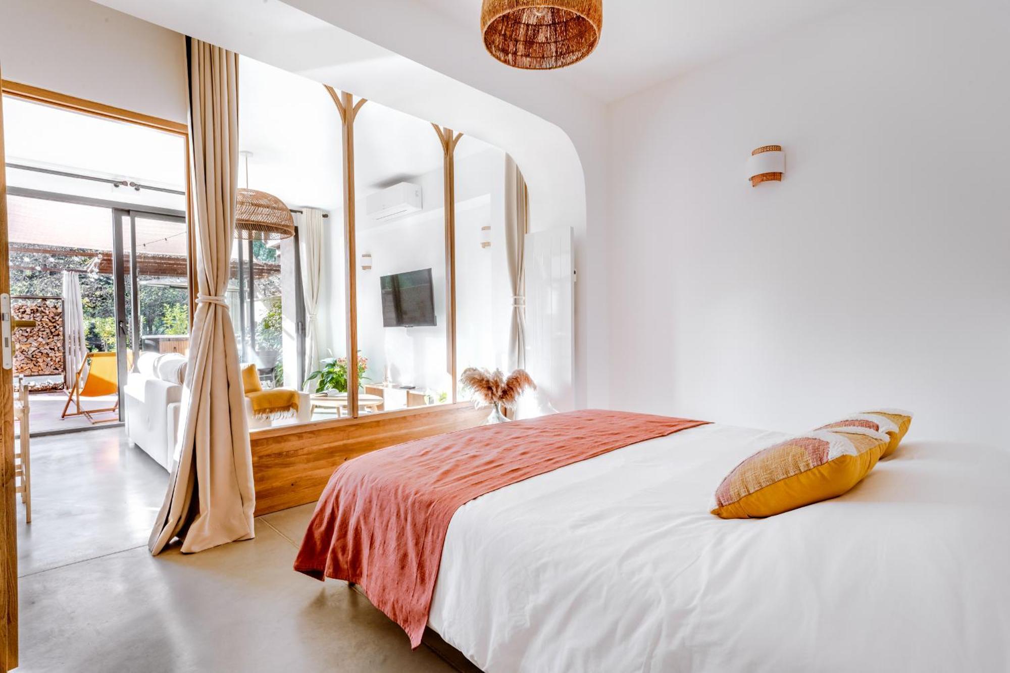 Hermes - Appartement Avec Jacuzzi Scandinave Ньон Екстериор снимка