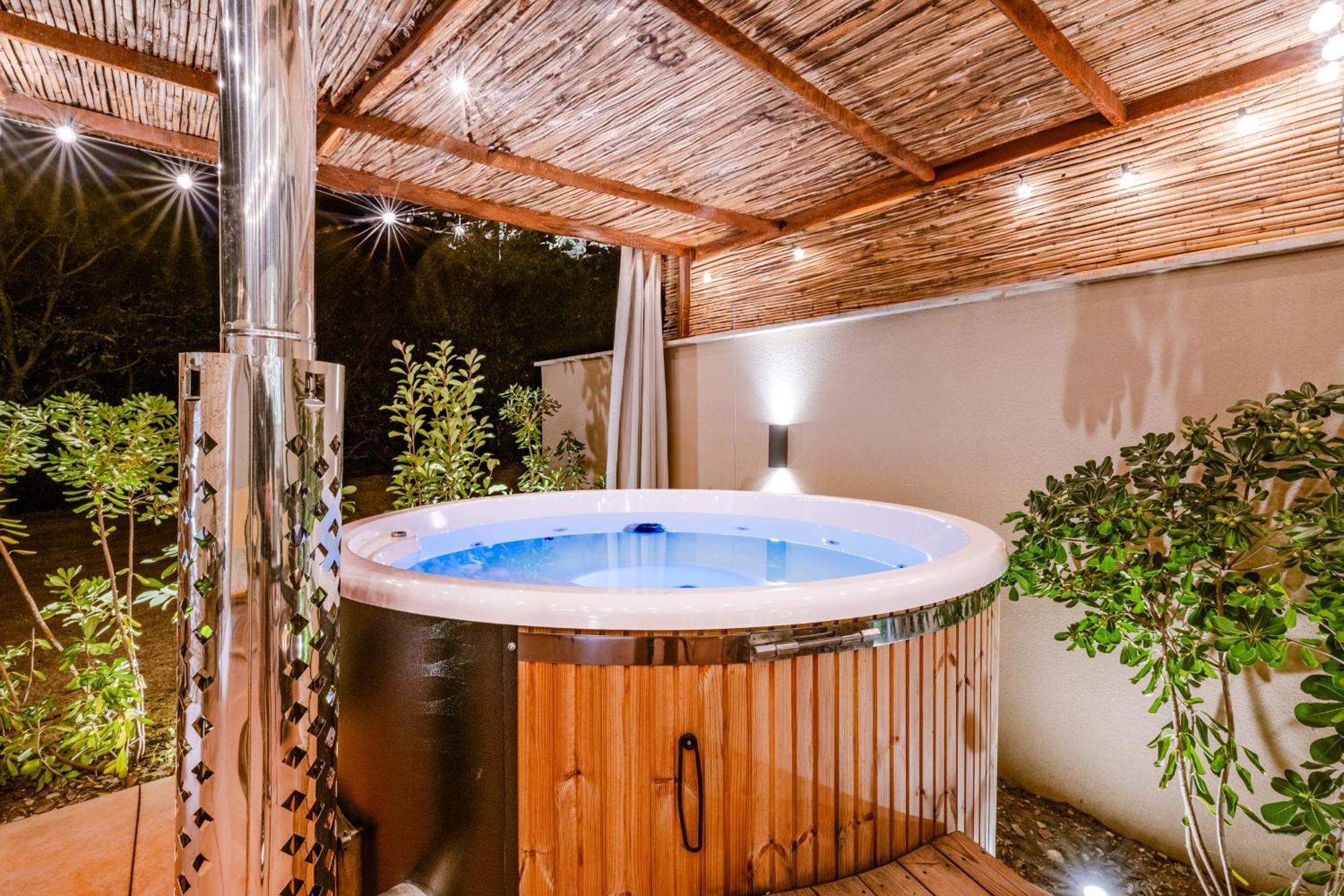 Hermes - Appartement Avec Jacuzzi Scandinave Ньон Екстериор снимка